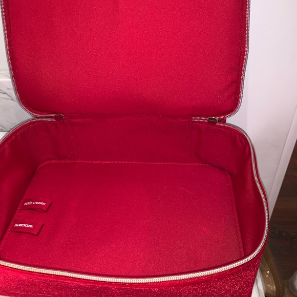 ❤️ESTEE LAUDER COSMETICS FAUX VELVET COSMETIC AND JEWELRY ZIPPERED BAG❤️ - Picture 6 of 7